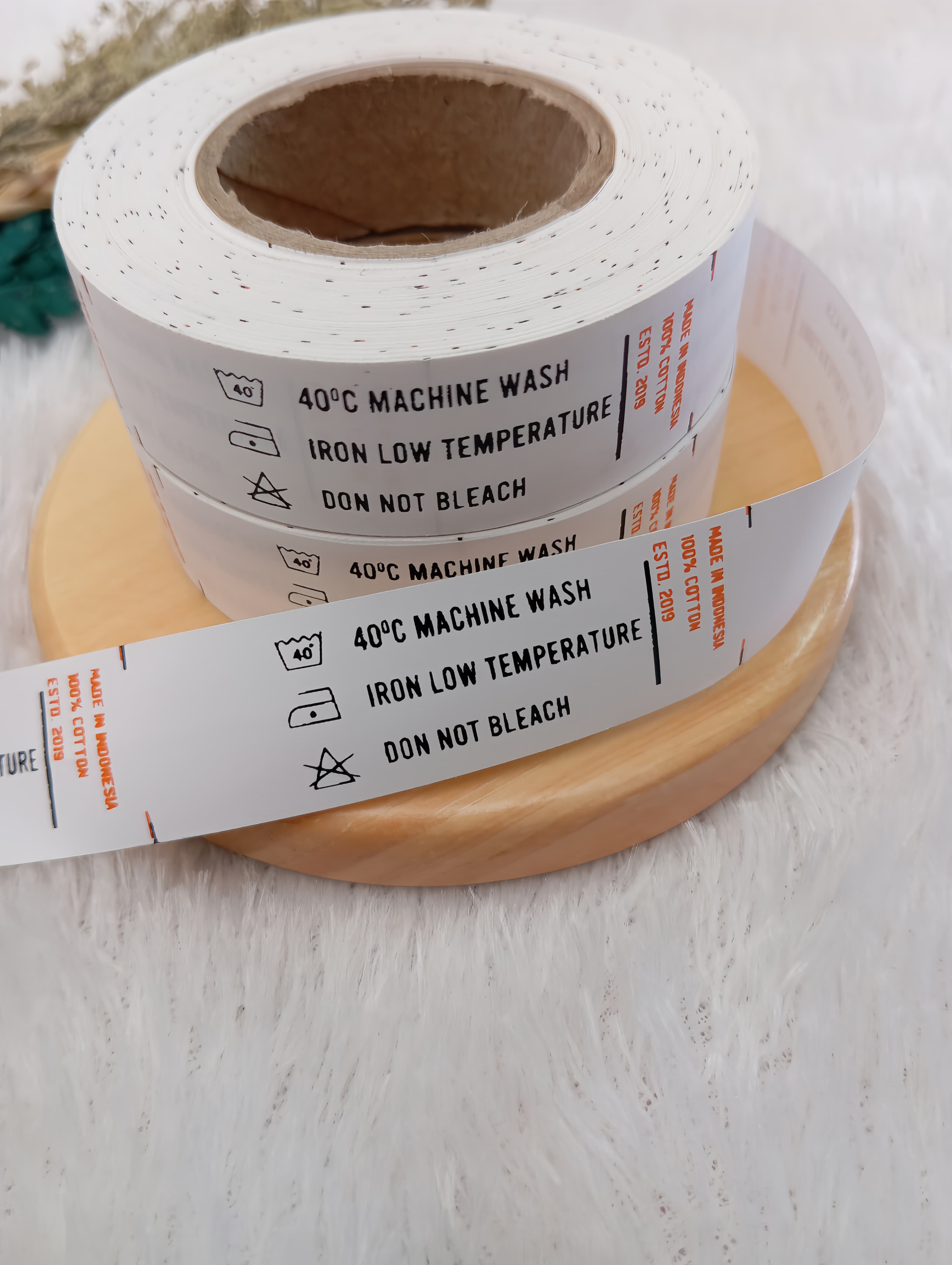 TAFETA LABEL PUTIH